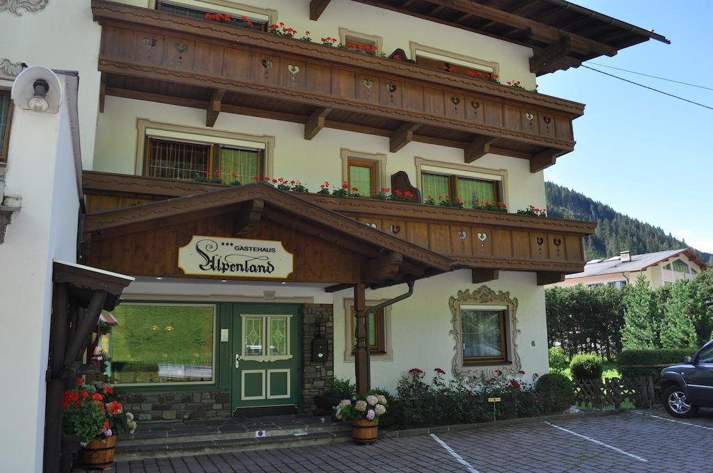 Gaestehaus Alpenland Tux Esterno foto