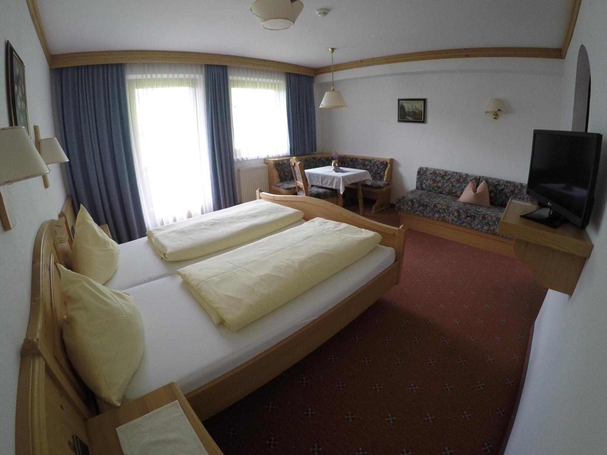Gaestehaus Alpenland Tux Camera foto
